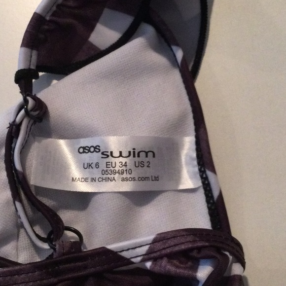 ASOS black and white checkered ruffle bikini size 2. - Picture 6 of 6